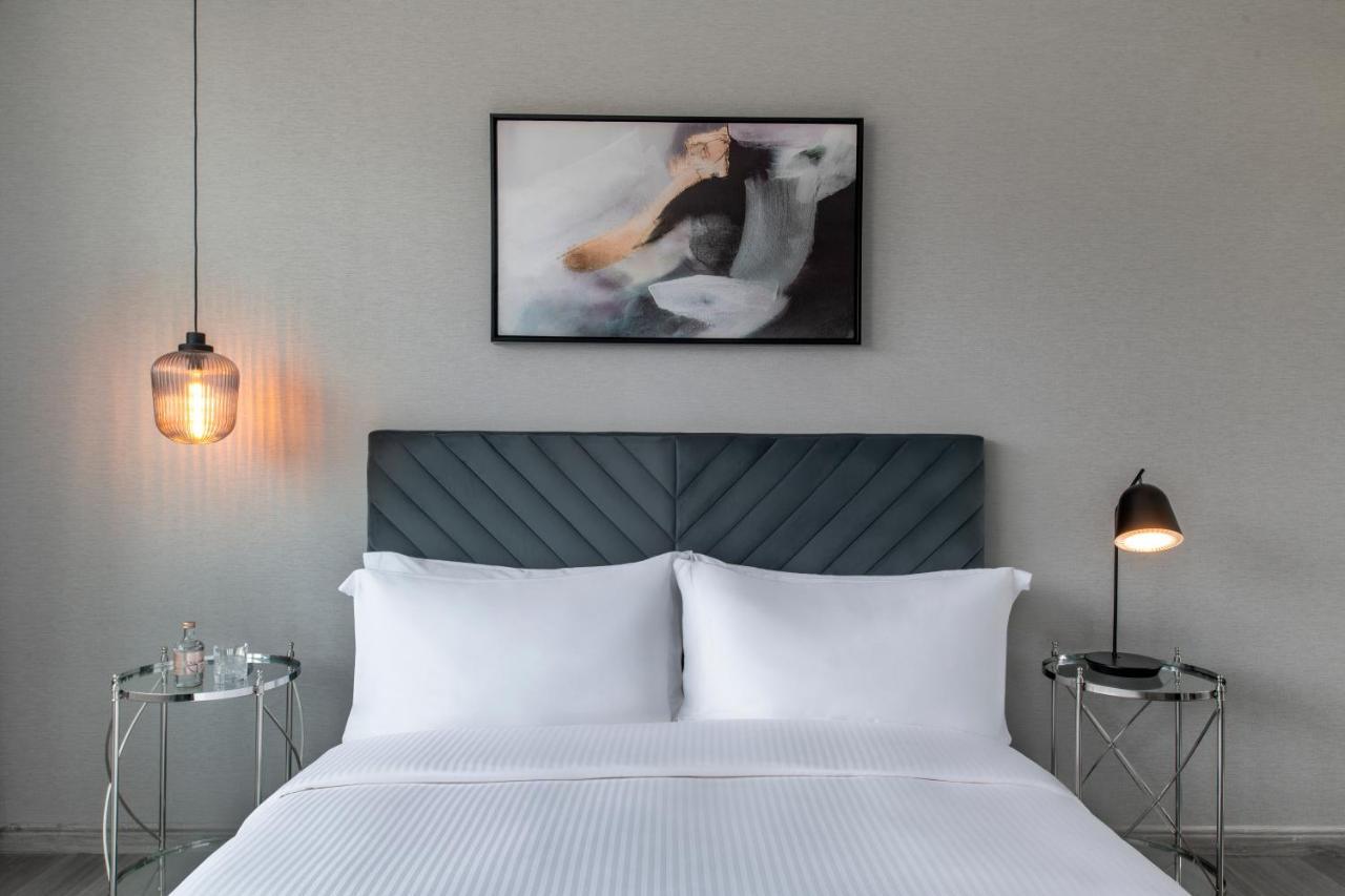 Steigenberger Residence โดฮา ภายนอก รูปภาพ A bedroom at the hotel