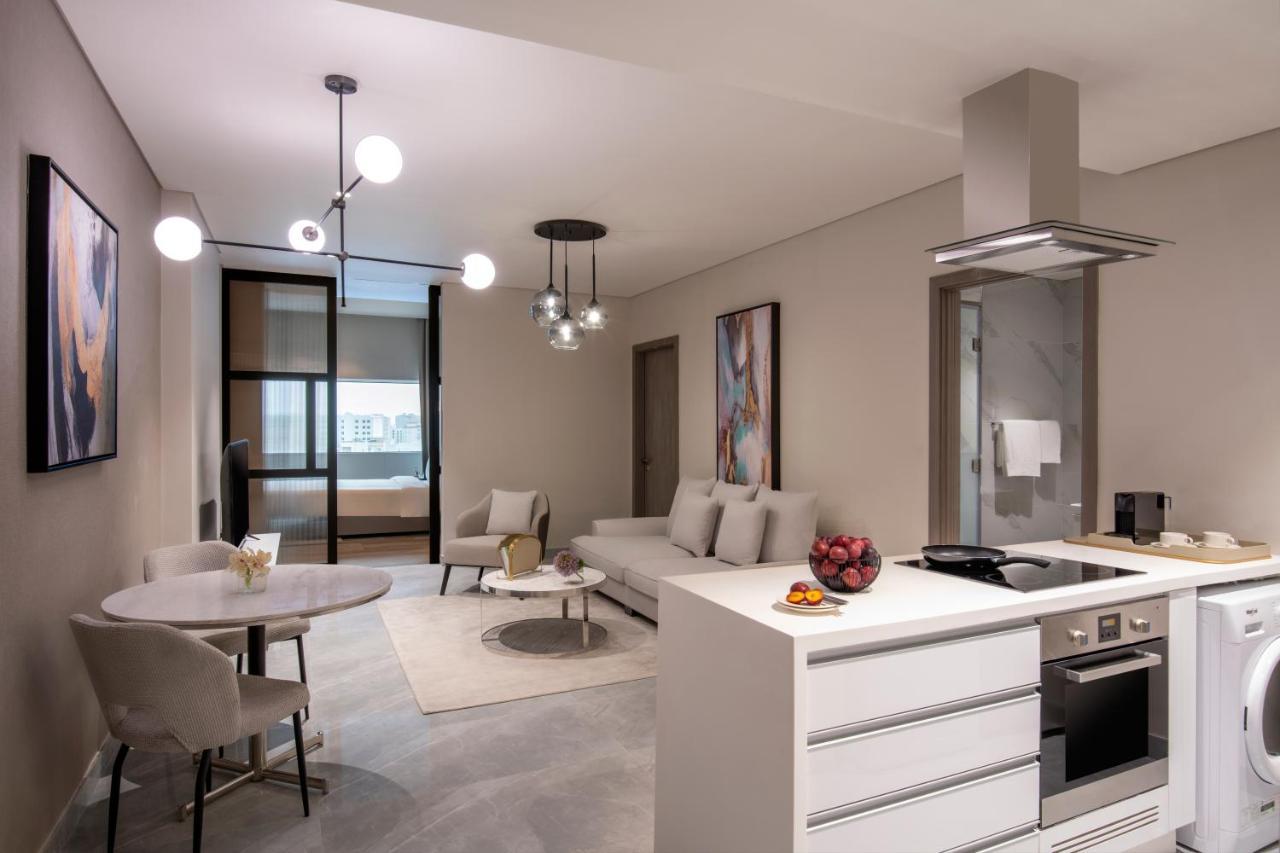 Steigenberger Residence โดฮา ภายนอก รูปภาพ Interior of a typical apartment